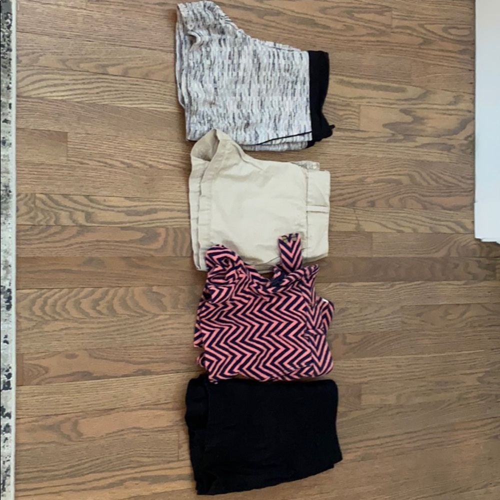 Lot of Loft shorts. Size 4. Like new condition.